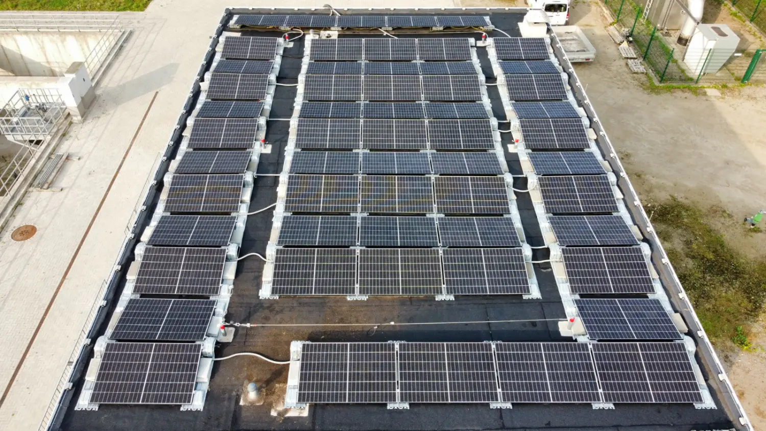 BALOGH Verkabelung&Montage-Service - Solarplatten